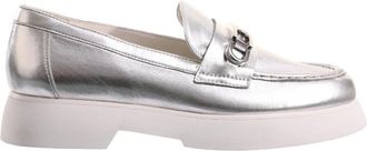H&ouml;gl Zilveren Loafers voor Vrouwen - Dames - Loafers - Grijs - 38 EU - Leer - Schoenen