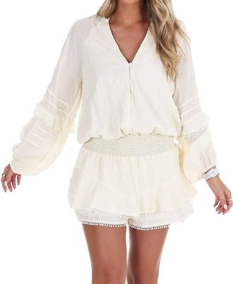 Le Lis Blanc Deux Sunlit Stroll V-Neck Romper In Ivory