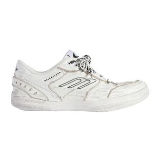 Balenciaga Hamptons Medium Worn-Out Sneaker - Dames - Schoenen - Wit - Maat: 39 EU Leer