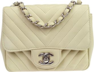Chanel Classic Single Flap Chevron Lambskin Beige Leather Handbag (Pre-Owned)