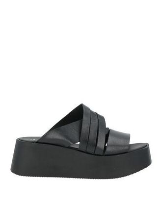 Le Boh&eacute;mien FOOTWEAR - Sandals sur YOOX.COM