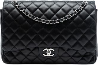 Chanel Tweedekans Maxi Classic Lamsleer Dubbele Flap