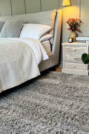 Kukoon Silver Grey Soft Fluffy Shaggy Cosy Warm Bedroom Area Rugs | Size: 240 cm x 330 cm