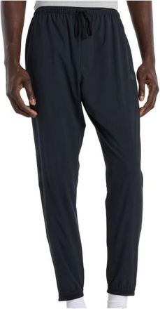 New Balance Run Essentials Jogger Laufhose f&uuml;r Herren | schwarz