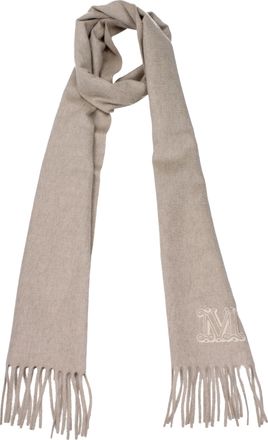 Max Mara en de kasjmier beige sjaal