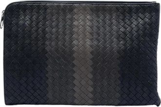 Bottega Veneta Pre-owned Clutches, female, Black, Size: ONE SIZE Pre-owned Woven Leather Clutch