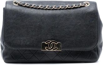 Chanel 2017-2018 Quilted Caviar CC Plate Flap Pocket shoulder bag - Nero