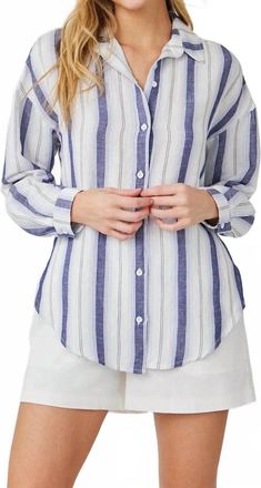 Bella Dahl Long Sleeve Button Down Shirt In Navy Stripe