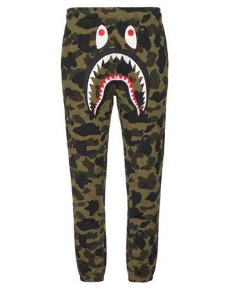 A Bathing Ape PARTES DE ABAJO - Pantalones en YOOX.COM