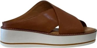 Silent D Womens Orelia Sandal In Tan
