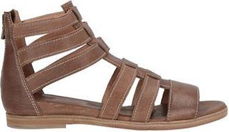 Keb FOOTWEAR - Sandals sur YOOX.COM