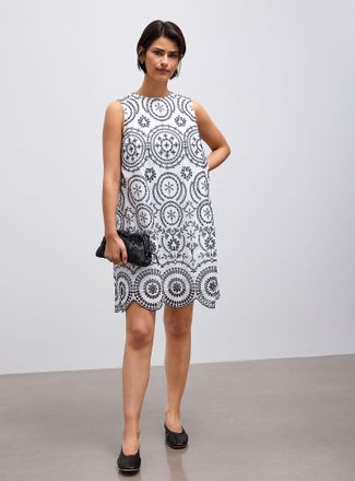 Contemporaine Womens Two-tone broderie anglaise trapeze dress