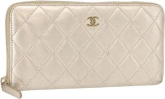 Chanel Pre-owned Wallets, female, Beige, Size: ONE SIZE Pre-owned Vintage Wallet