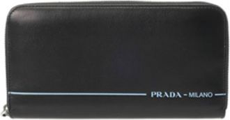 Prada Black Leather Long Wallet (Bi-Fold) (Pre-Owned)