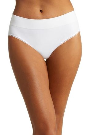 Wacoal Feeling Flexible High Cut Briefs in White at Nordstrom, Size Xx-Large