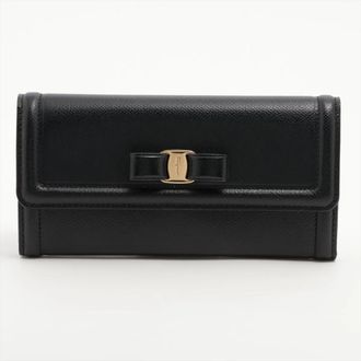 Ferragamo Black Leather Long Wallet (Bi-Fold) (Pre-Owned)