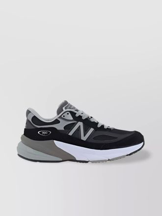 New Balance low-top sneakers