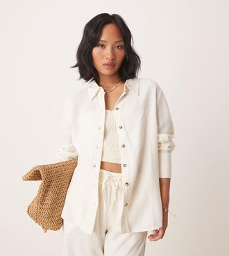 Jacqueline de Yong relaxed linen mix shirt in white - part of a set