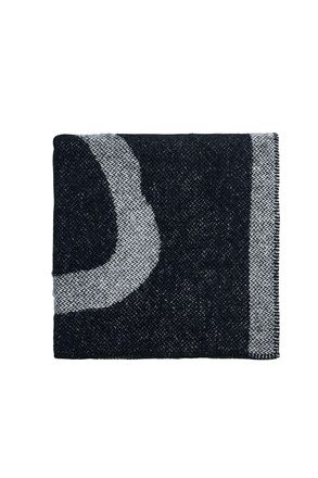 Ted Baker Magnolia Wool Throw in Black | Size: 150 cm x 180 cm