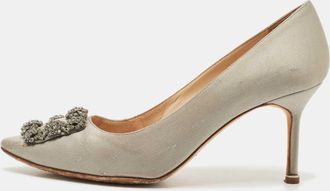 Manolo Blahnik Grey Satin Hangisi Pumps
