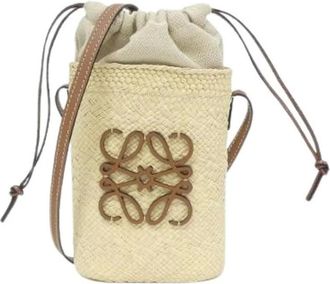 Loewe Pre-owned Bucket Bags, female, Beige, Size: ONE SIZE Pre-owned Square Pocket Palm Leaf Shoulder Bag