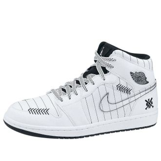 Nike Jordan Air Jordan 1 Retro Barons - Home 325514-102