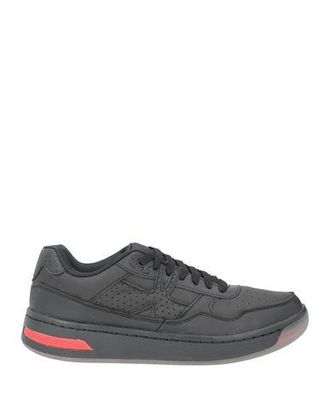 Under Armour COURT 96