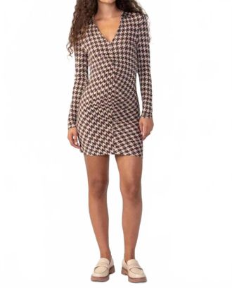 Sanctuary Ruched Knit Dress In Java Houndstooth