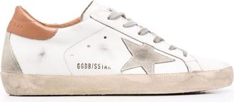 Golden Goose Super Star Obermaterial und Absatz aus Leder, Stern und Absatz aus Wildleder