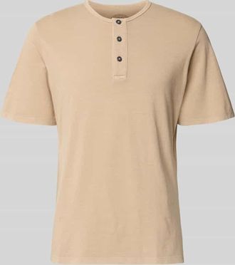 Jack & Jones T-Shirt mit Rundhalsausschnitt und Knopfleiste in Beige, Gr&ouml;&szlig;e XXL