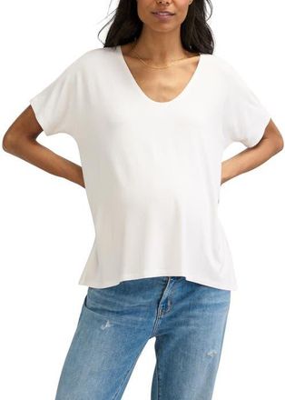 Hatch The Perfect Vee Maternity Tee in White at Nordstrom, Size 4