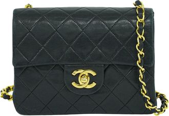 Chanel Vintage Square Classic Single Flap Bag Quilted Leather Black Leather Handbag (Pre-Owned)