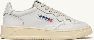 Autry MEDALIST LOW SNEAKERS IN WHITE LEATHER