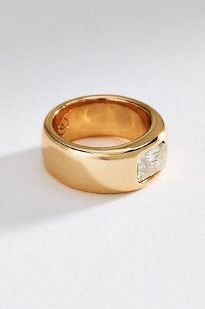 Ettika Emerald Cut Treasure Ring