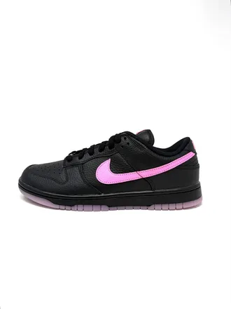 Nike Womens Dunk Low Sneakers In Black Pink