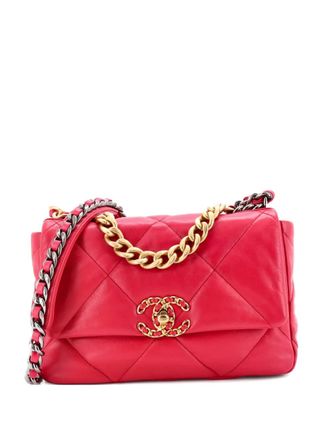 Chanel 19 Flap Bag Quilted Leather Medium crossbody bag - Pink