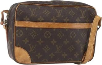 Louis Vuitton Pre-owned Cross Body Bags, female, Brown, Size: ONE SIZE Pre-owned Canvas Cross Body Bag