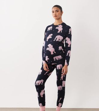 Chelsea Peers Maternity - Pigiama a maniche lunghe blu navy con stampa di elefanti acquerello