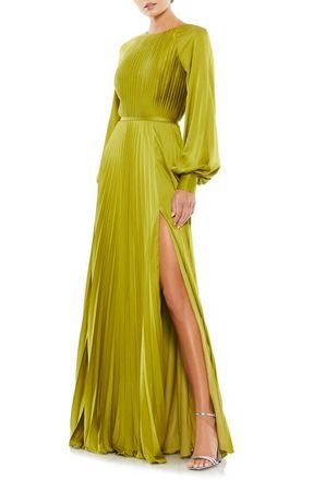 Mac Duggal Pleated High Neck Raglan Long Sleeve Side Slit Gown in Apple Green at Nordstrom, Size 6