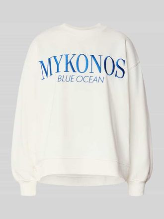 Gina Tricot Relaxed Fit Sweatshirt mit Rundhalsausschnitt in Ecru, Gr&ouml;&szlig;e XS