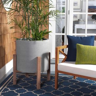 Safavieh Loflen Outdoor Planter PAT1515