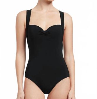 JETS Infinity Moulded Cup One Piece In Black