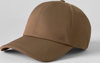 Alo | Satin Off-Duty Cap in Java Brown
