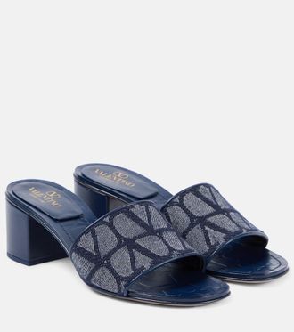Valentino Garavani Toile Iconographe leather-trimmed denim slides