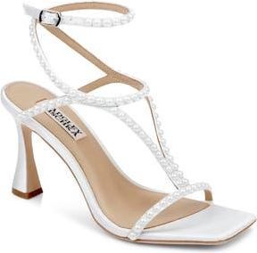 Badgley Mischka Gianni Ankle Strap Sandal in White Satin at Nordstrom Rack, Size 8