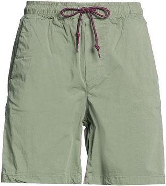 Shoe BOTTOMWEAR - Shorts & Bermuda Shorts sur YOOX.COM
