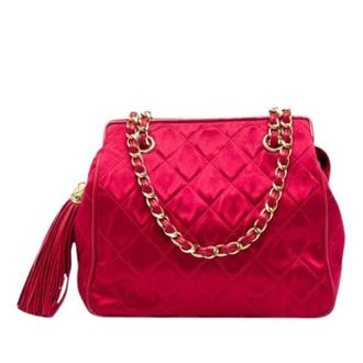 Chanel Pre-owned Quilted Satin Shoulder Bag - Dames - Pre-owned - Rood - Maat: ONE Size Satijn
