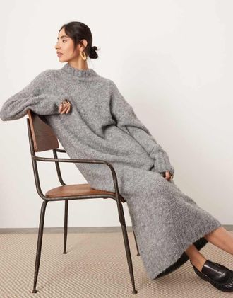 Asos ASOS Edition - Vestito lungo accollato in maglia spessa grigia bouclé-Grigio