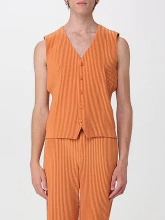 Homme Pliss&eacute; Issey Miyake Gilet sartoriale plissettato Homme Pliss&eacute; Issey Miyake in cr&ecirc;pe con scollo a V