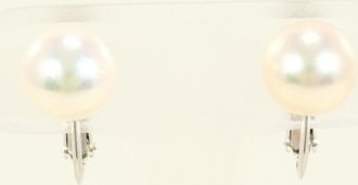 C&A Unbranded Artificial ivory (14K) Stud Earrings (Pre-Owned)